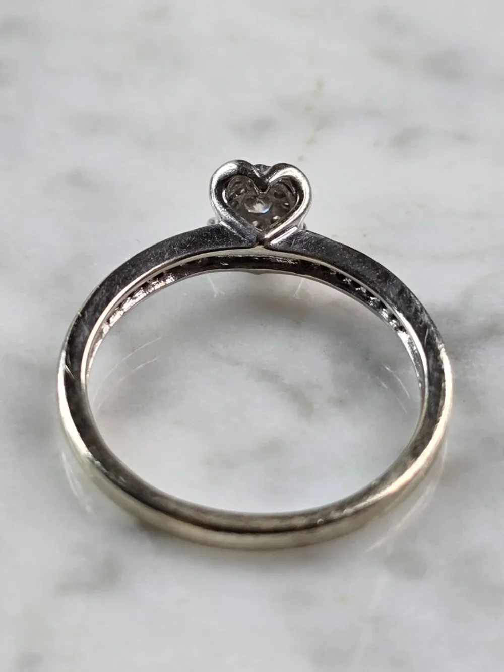 Womens Vintage Estate 10K White Gold Diamond Ring, 2.1g E5744